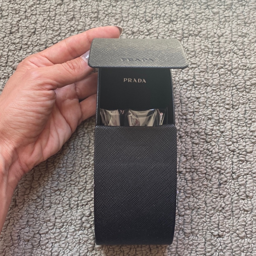 Prada carrying case for sunglasses with manic closure, new, textured and black